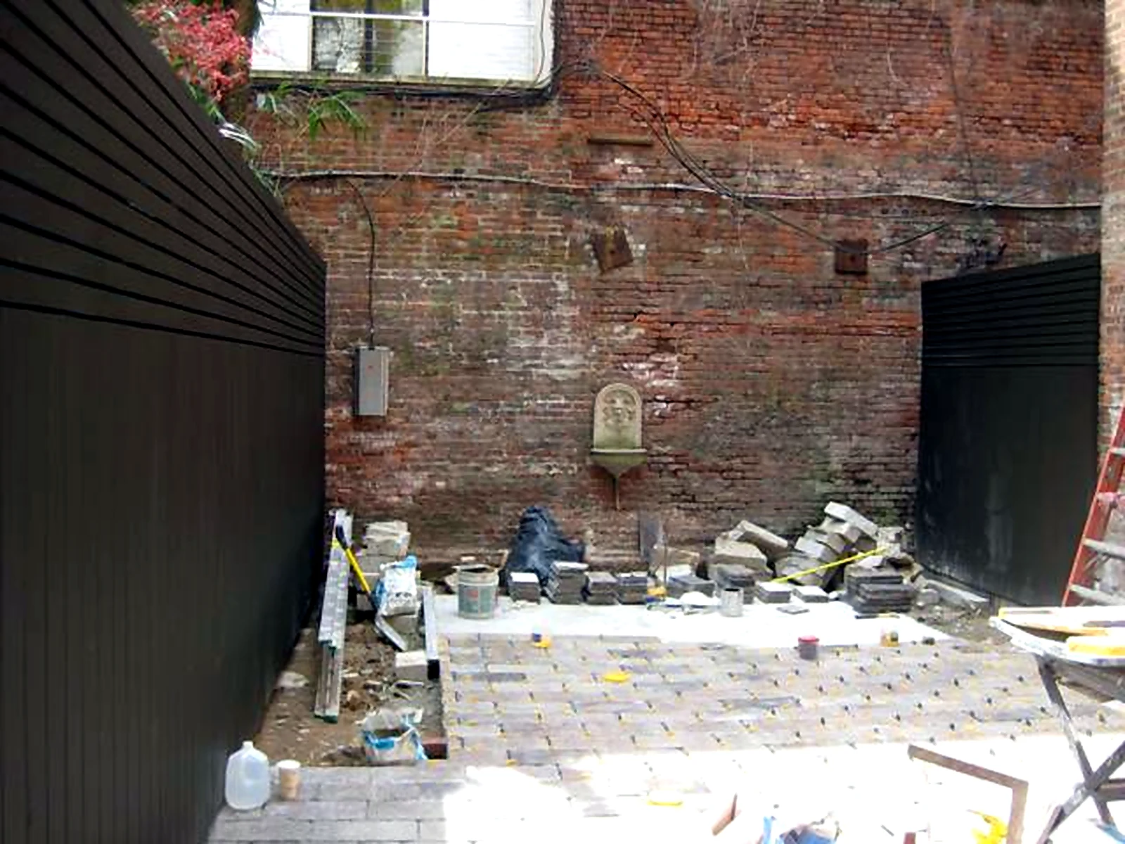 Construction-stage courtyard before Foliage Co planting
